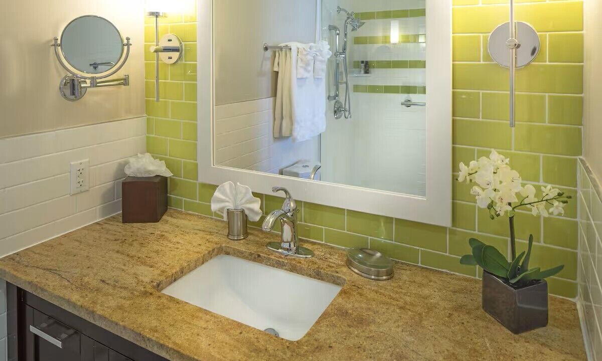 Photo of Bathroom in Colliers Bay