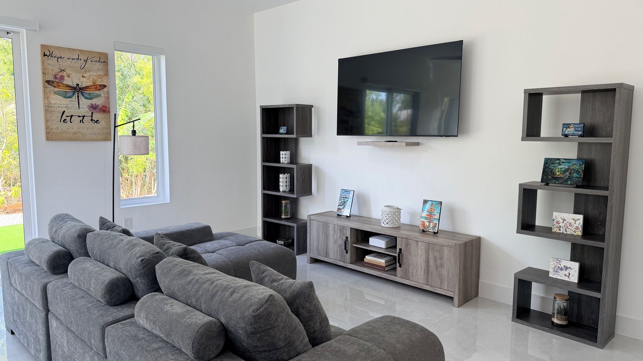 Photo of Livingroom in Savannah