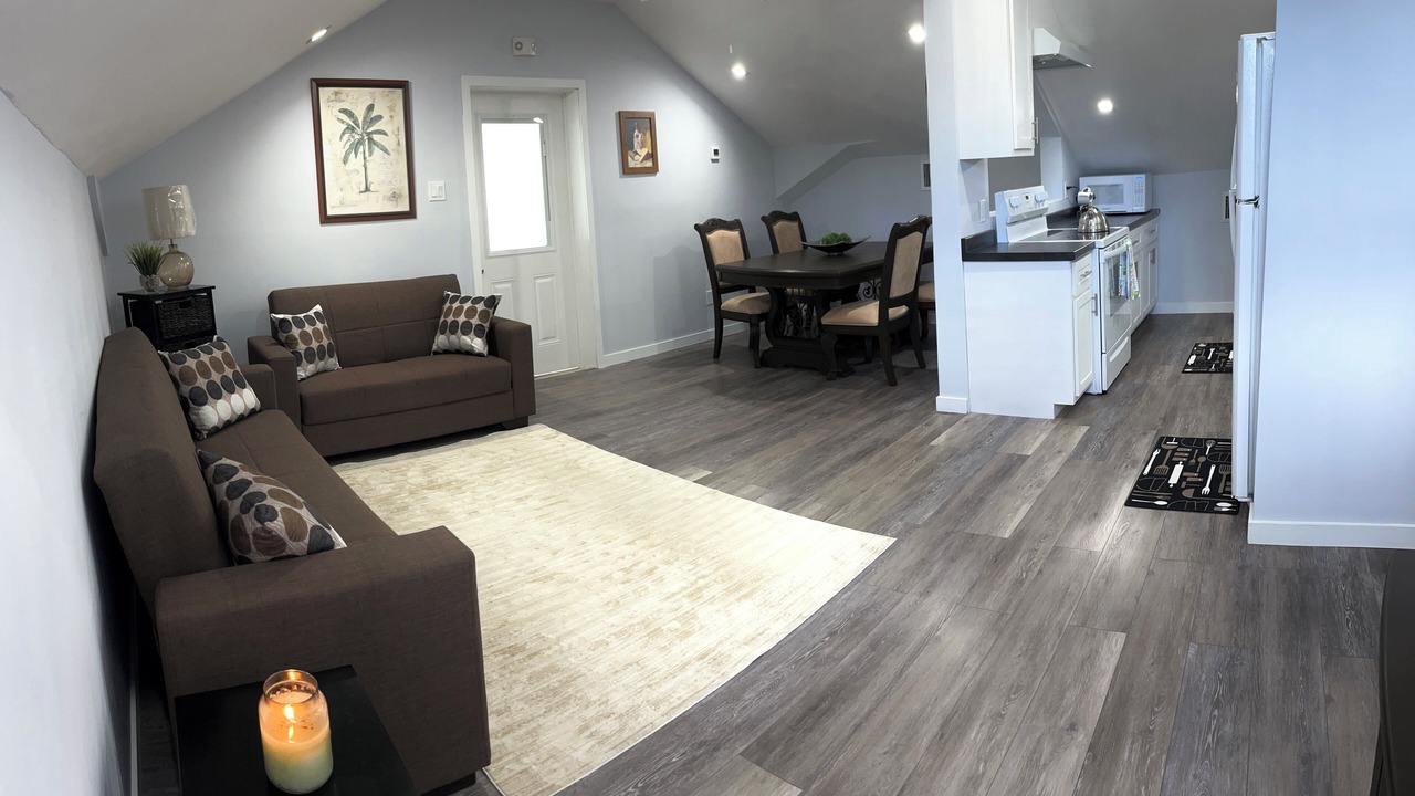 Photo of Livingroom in Bodden Town