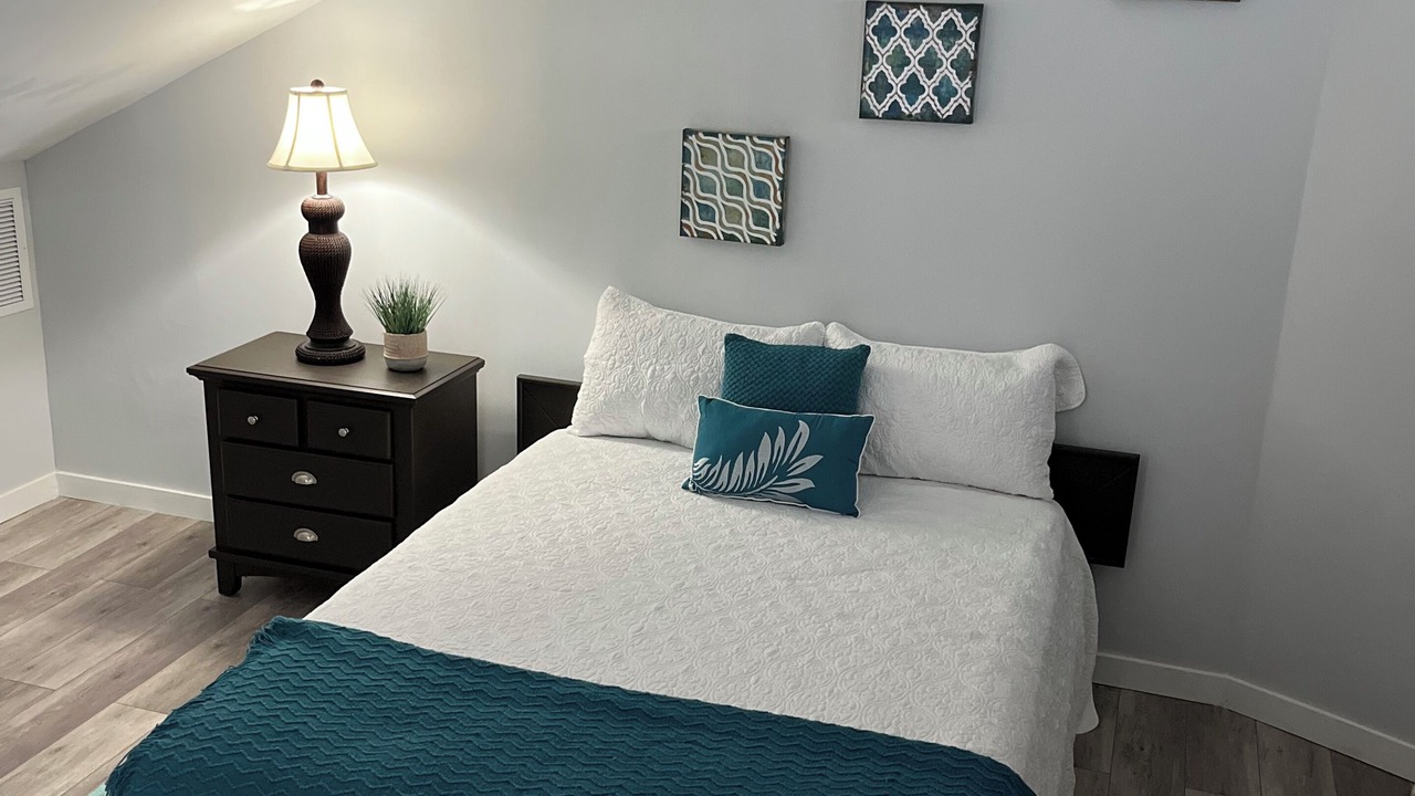 Photo of Bedroom in Bodden Town