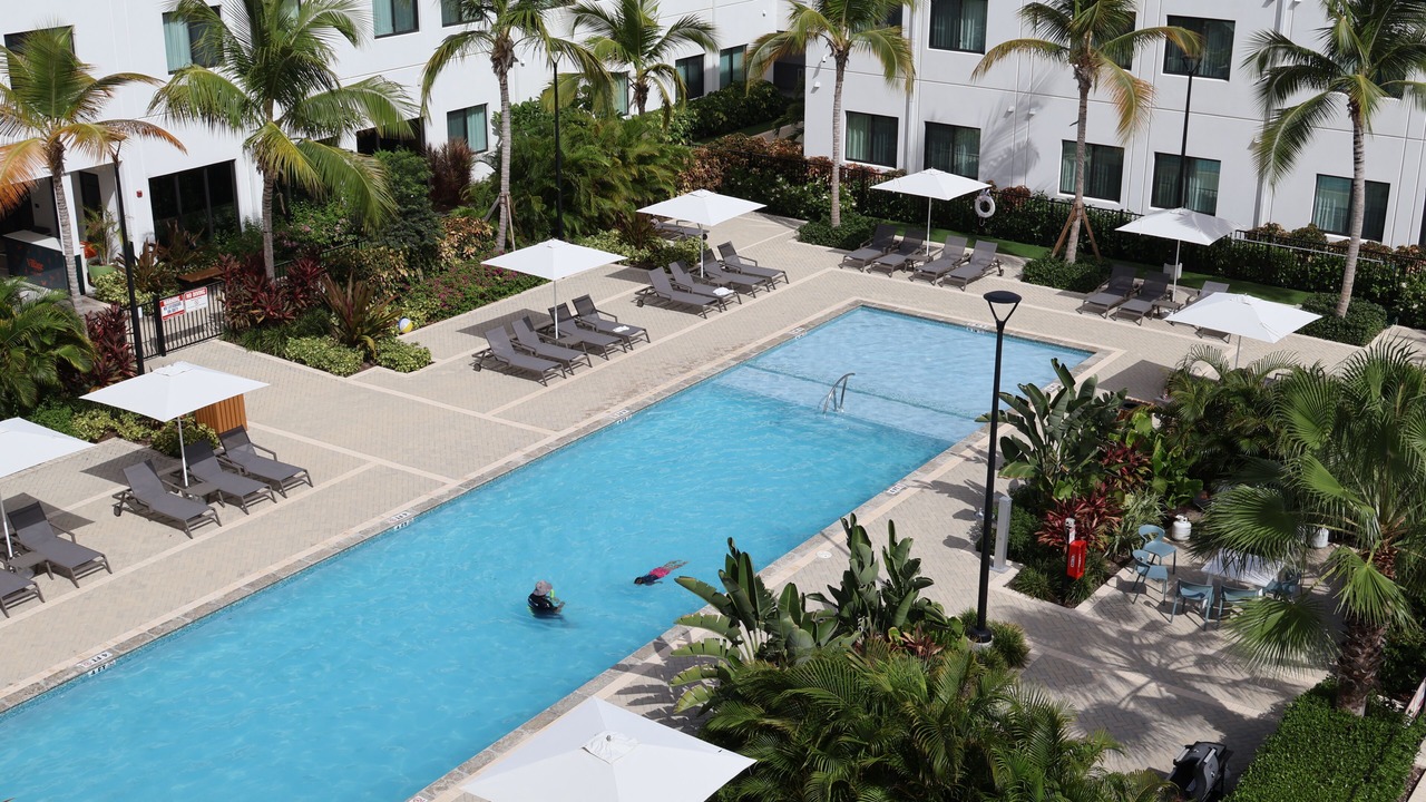 Photo of Outdoor in Seven Mile Beach