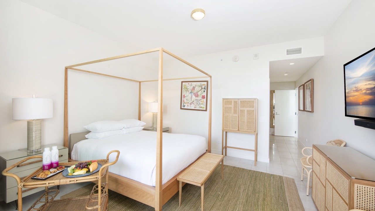 Photo of Bedroom in Seven Mile Beach