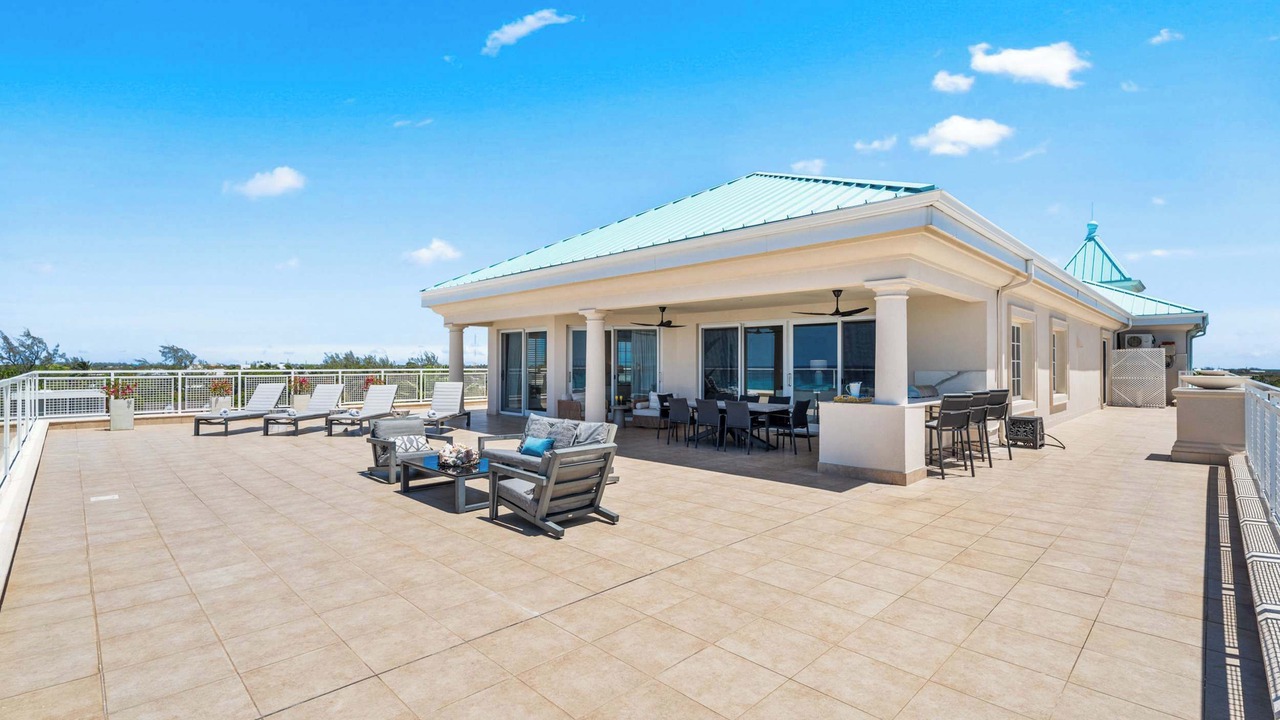 Photo of Outdoor in Seven Mile Beach