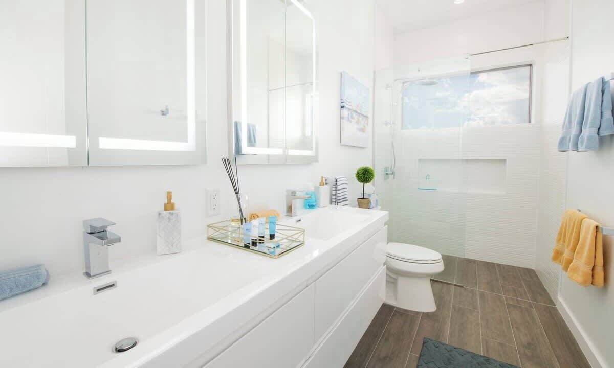 Photo of Bathroom in Grand Harbour