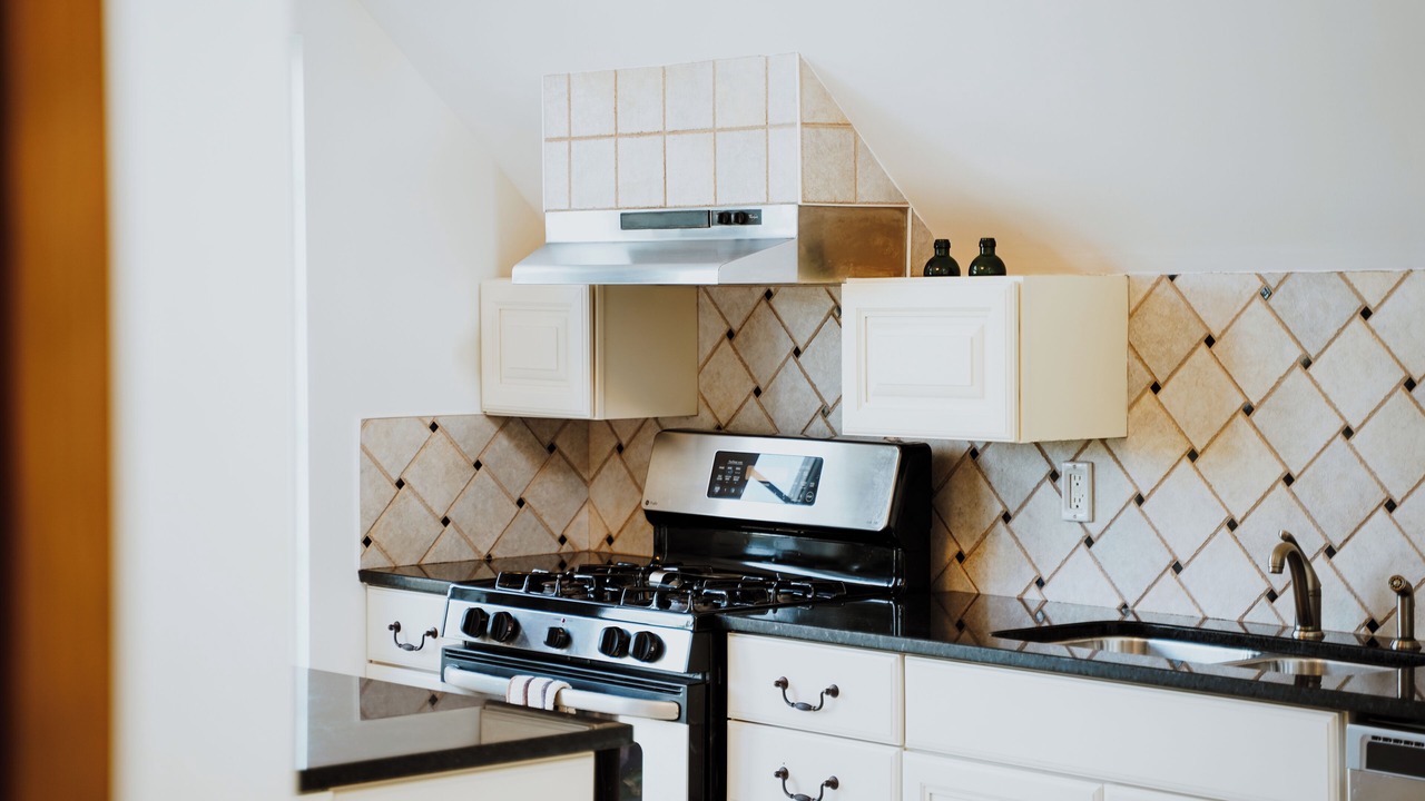 Photo of Kitchen in West Bay