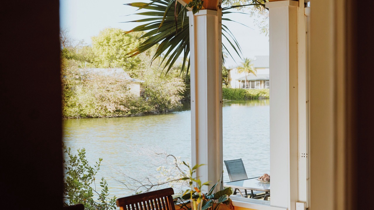 Photo of Outdoor in West Bay