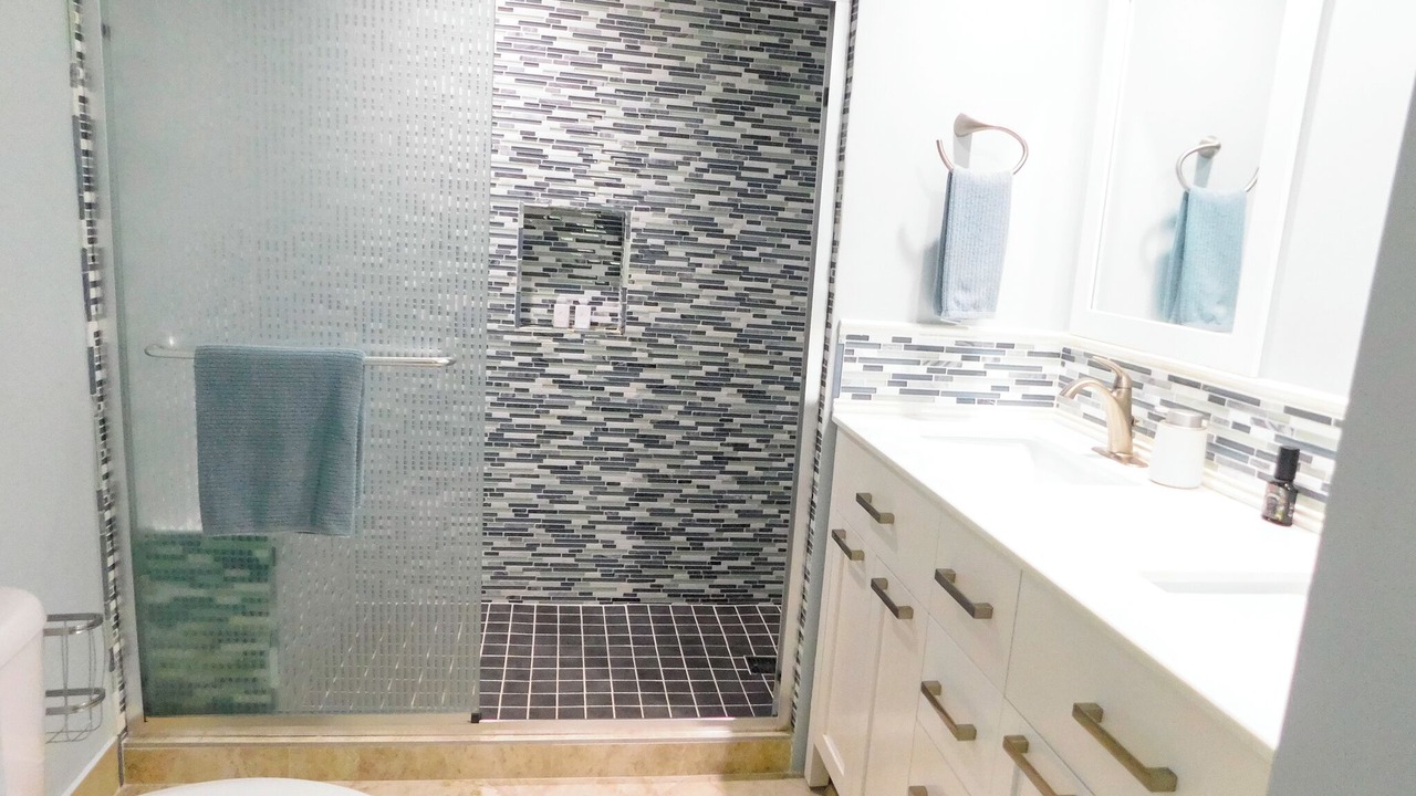 Photo of Bathroom in North Side