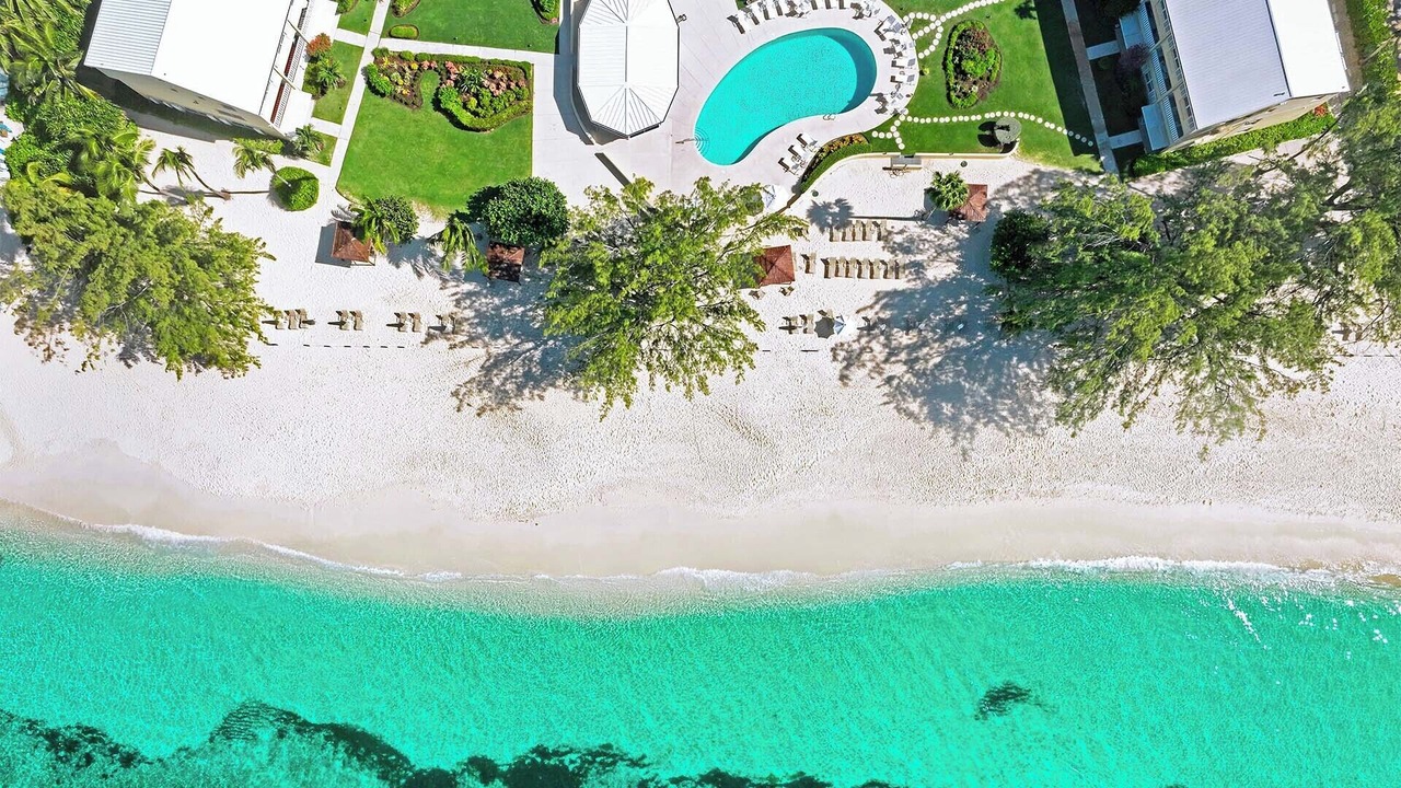 Photo of Outdoor in Seven Mile Beach