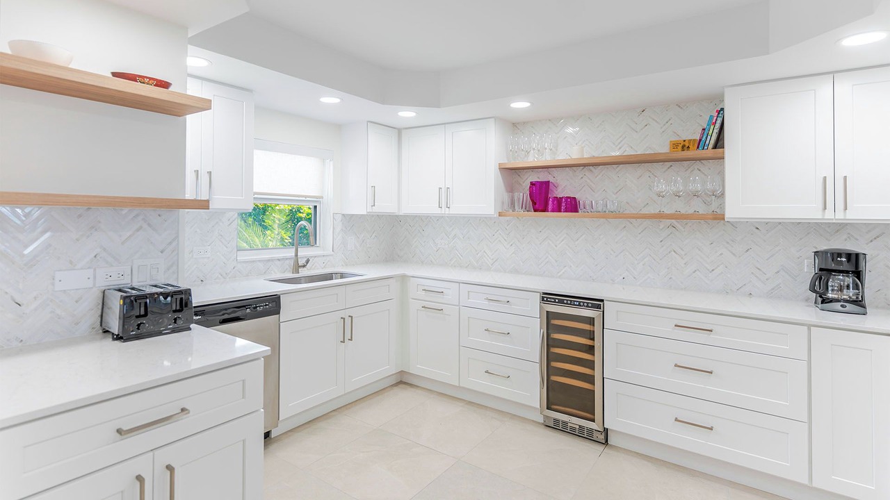 Photo of Kitchen in Seven Mile Beach