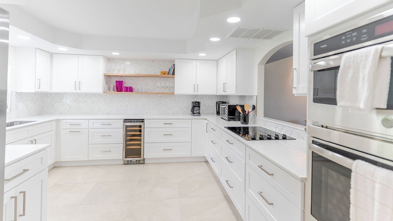 Photo of Kitchen in Seven Mile Beach