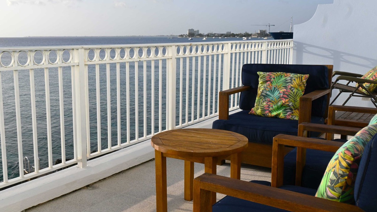 Photo of Patio Balcony in George Town