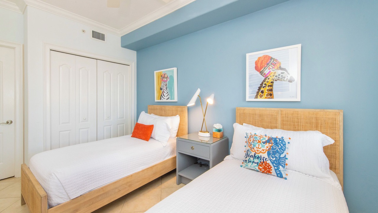 Photo of Bedroom in Seven Mile Beach