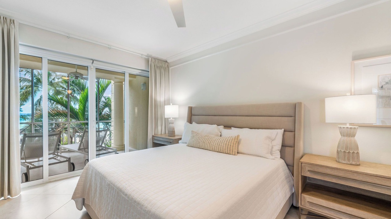 Photo of Bedroom in Seven Mile Beach