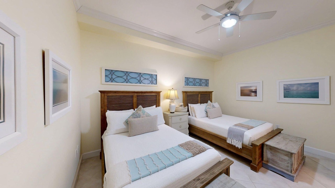 Photo of Bedroom in Seven Mile Beach