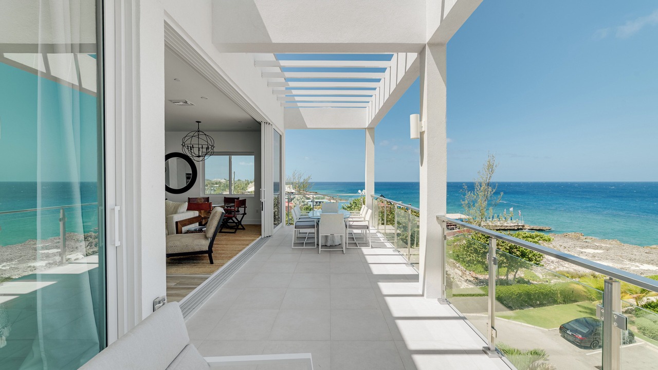Photo of Patio Balcony in Northwest Point
