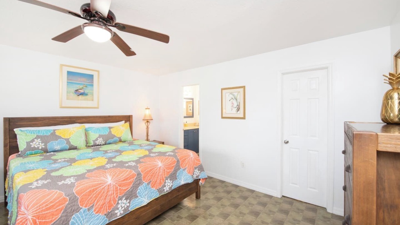 Photo of Bathroom in Bodden Town
