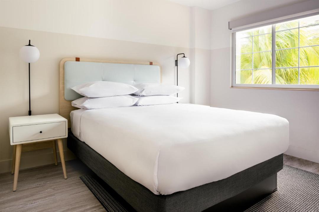 Photo of Bedroom in Seven Mile Beach