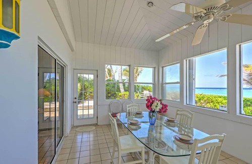 North Side Cottage | Northside Grand Cayman Getaway w/Private Beach!