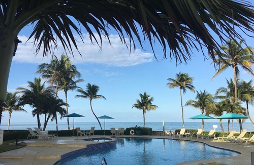 West Bay House | Minutes From 7 Mile Beach