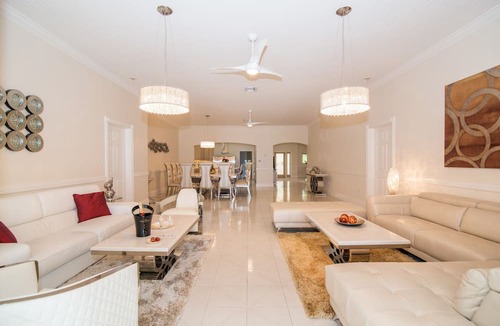South Sound Villa | Sprat Bay Luxury Villa