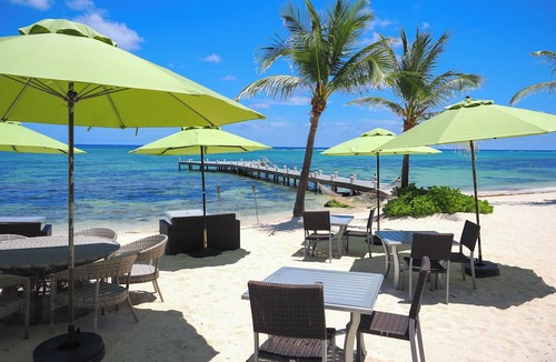 Colliers Bay Resort | The Reef Beach Resort - All Inclusive - East End, Grand Cayman