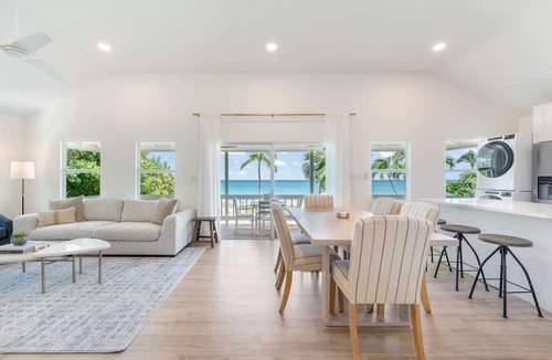 Seven Mile Beach Apartment | Cocoplum 10 in George Town