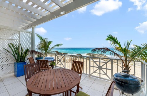 Northwest Point Apartment | Coconut Bay 126 in West Bay
