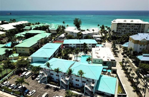 Seven Mile Beach Hotel | Seven Mile Beach Resort & Club