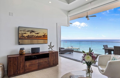 Northwest Point Condo | Cayman Luxury Rentals at Lighthouse Point Residences