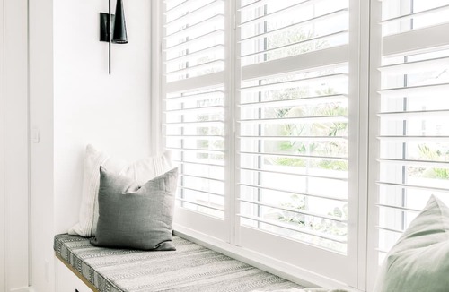 Seven Mile Beach Apartment | Botanica