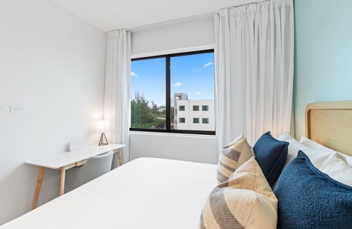 Seven Mile Beach Apartment | Governors Village Seven Mile Beach Corridor