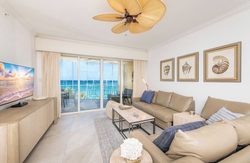 Seven Mile Beach Villa | Villa 28, Newly renovated, Oceanfront, fifth floor 3 bedroom, 3 bathroom