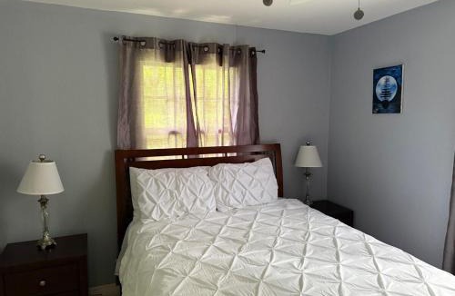 Seven Mile Beach House | Coconut Breeze Guest House