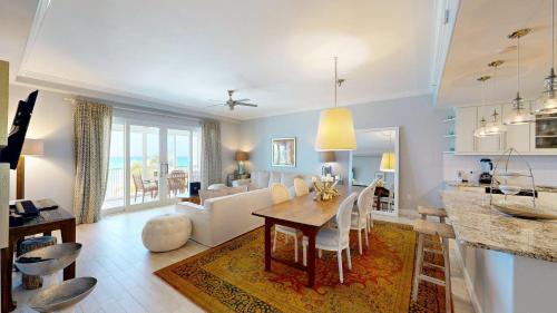 Seven Mile Beach Apartment | Beachfront 4Br Retreat Walk To Beach & Town