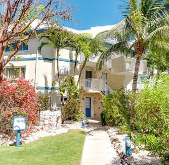 Rum Point Apartment | Rum Point Retreat Your island escape