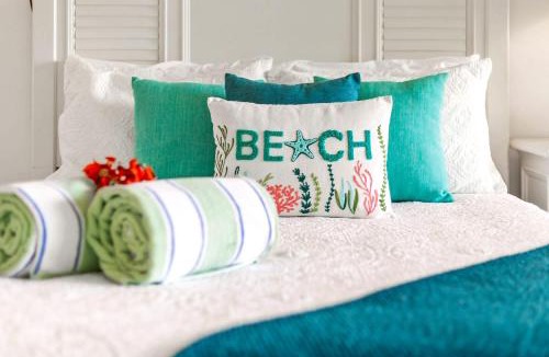 Colliers Bay House | The No Problem at Cottages