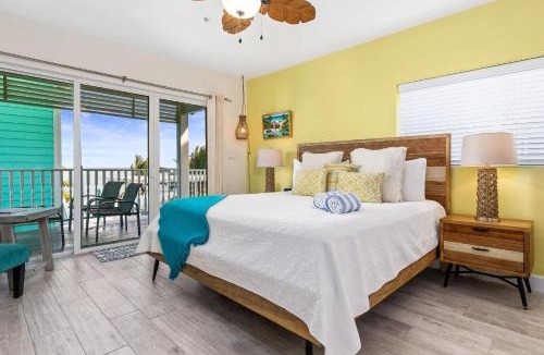 Colliers Bay House | The Sea Spray at Cottages