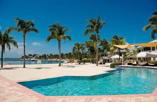 Rum Point House | Callie Kai 2 BR at Kaibo Yacht Club - Pool & Beach