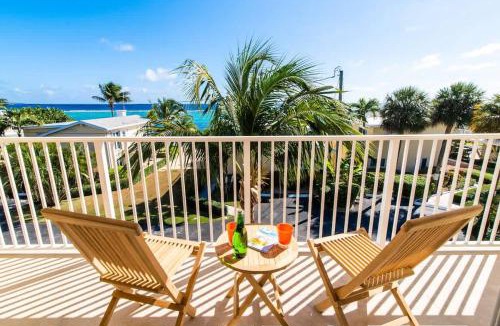 South Sound House | Caribbean Paradise #29 - South Sound Oceanfront 2BR Condo with Pool