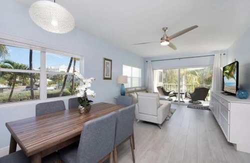 Seven Mile Beach House | Plantation Village #37 Condo