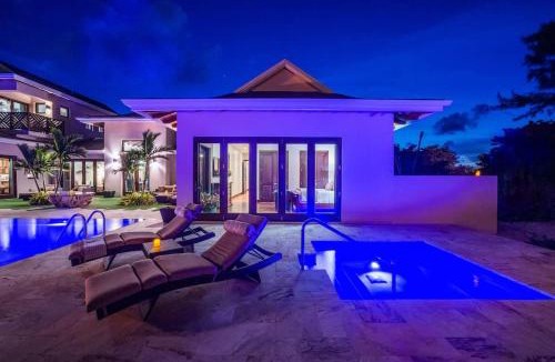 East End House | Stepping Stone 4 BR East End Luxury Oceanfront
