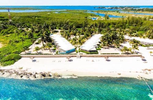 Rum Point House | Sea Biscuit at The Sea Lodges