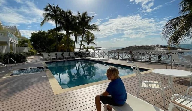 Conch Club Cottage