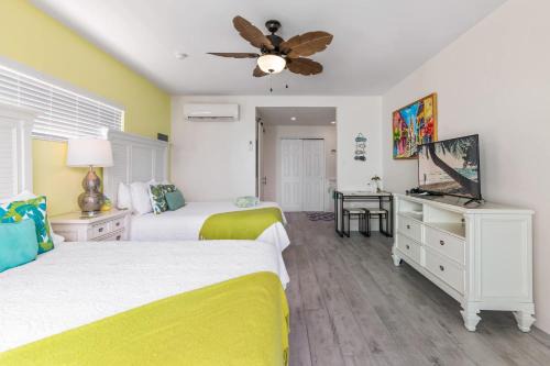 The Banana Bird at Cottages
