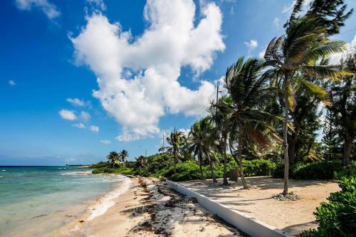 KiToCay Villa by Grand Cayman Villas & Condos in Old Man Bay